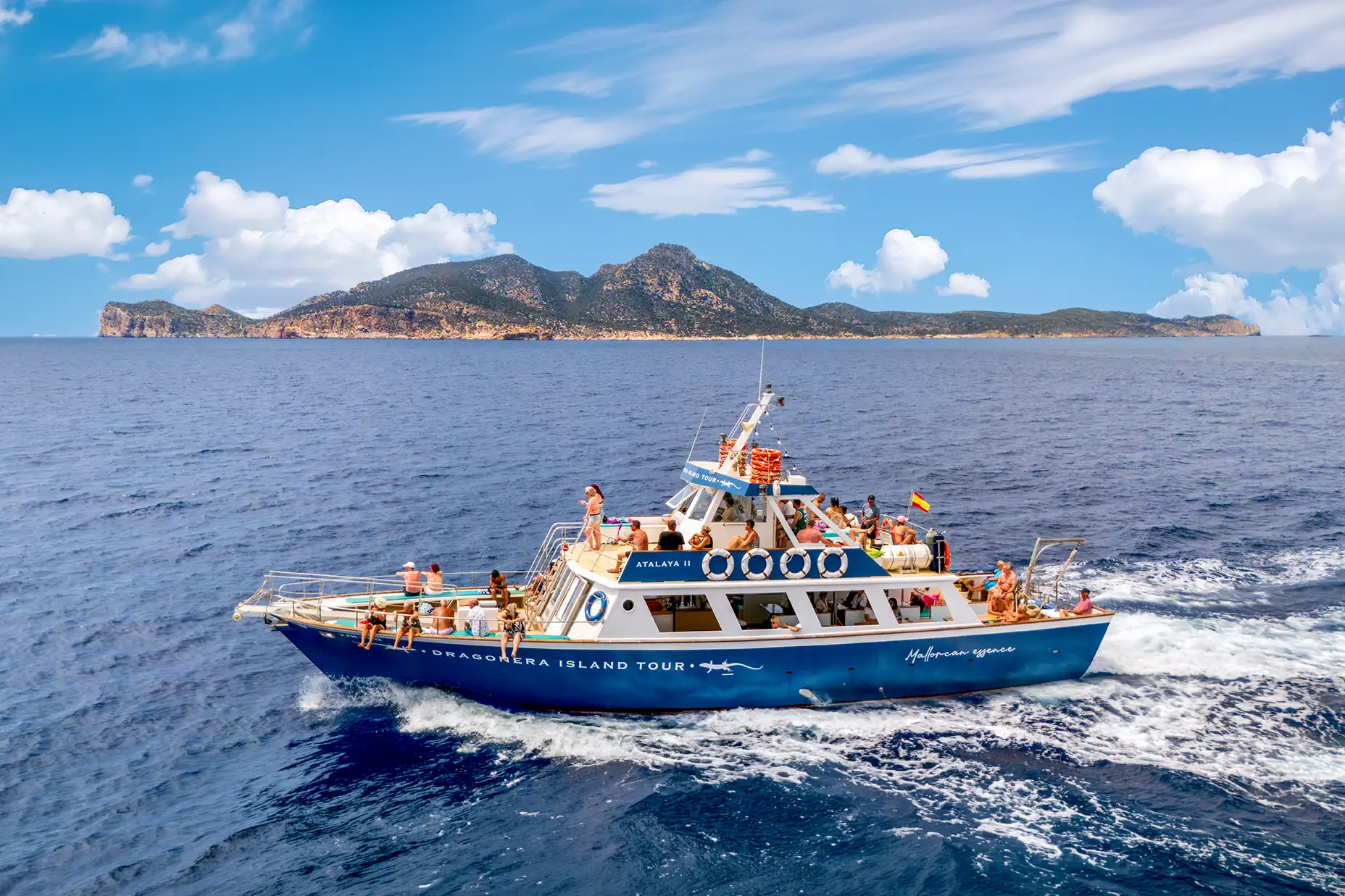 Excursión en barco a Dragonera con parada para nadar y almuerzo - Atalaya II