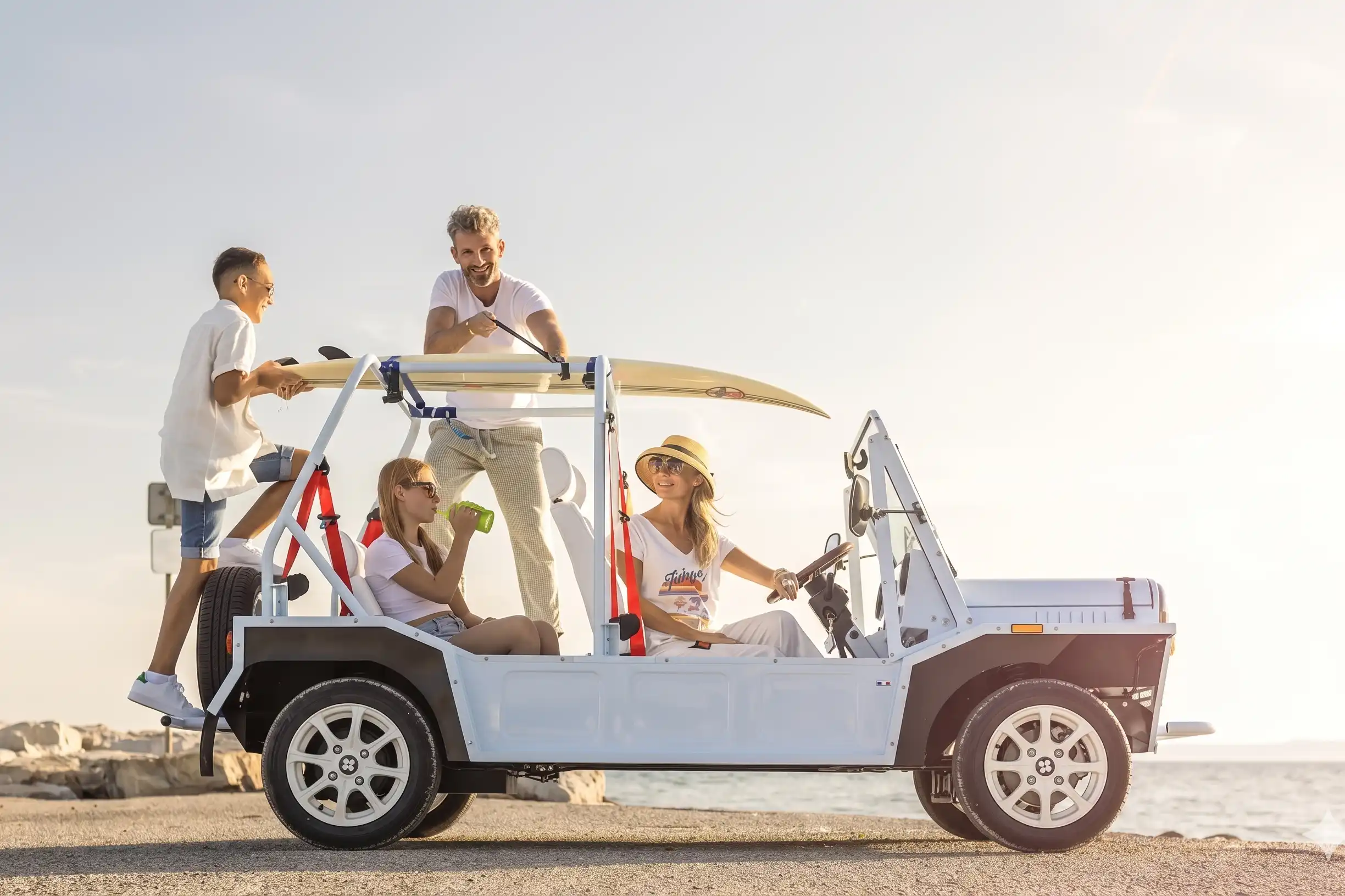Location de voiture de plage électrique à Palma